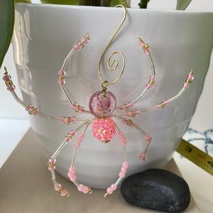 Dainty Rose Detailed Pink Spider Ornament